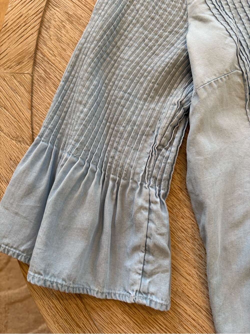 Soft Surroundings Chambray Denim Top - Picture 4 of 15